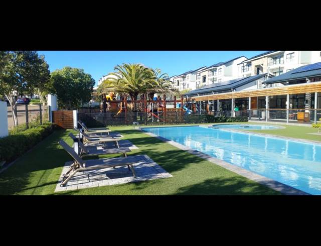 1 BEDROOM APARTMENT FOR SALE IN RICHWOOD